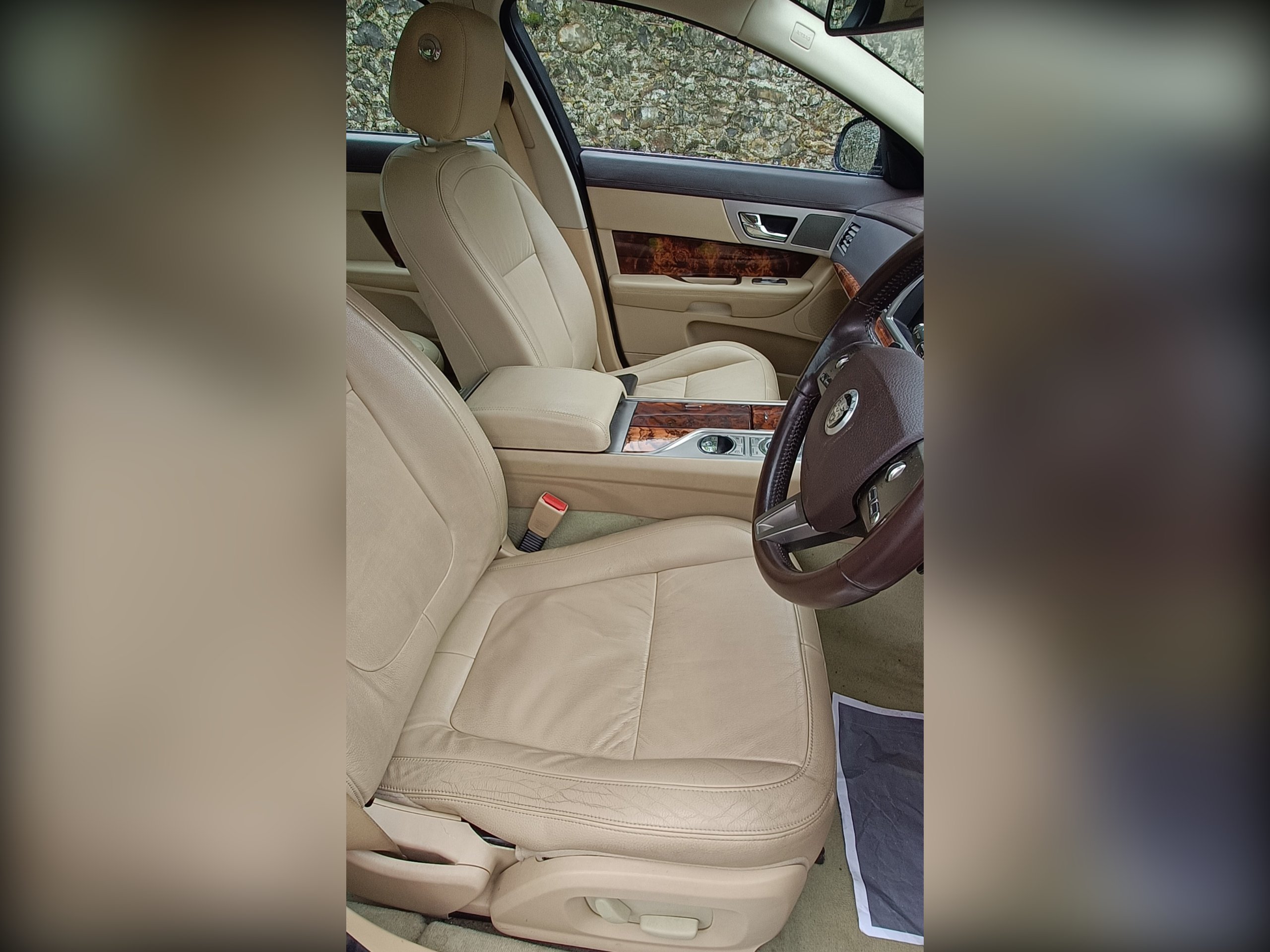 Used 2009 Jaguar XF V6 LUXURY 4Door for sale in Bognor Regis, West